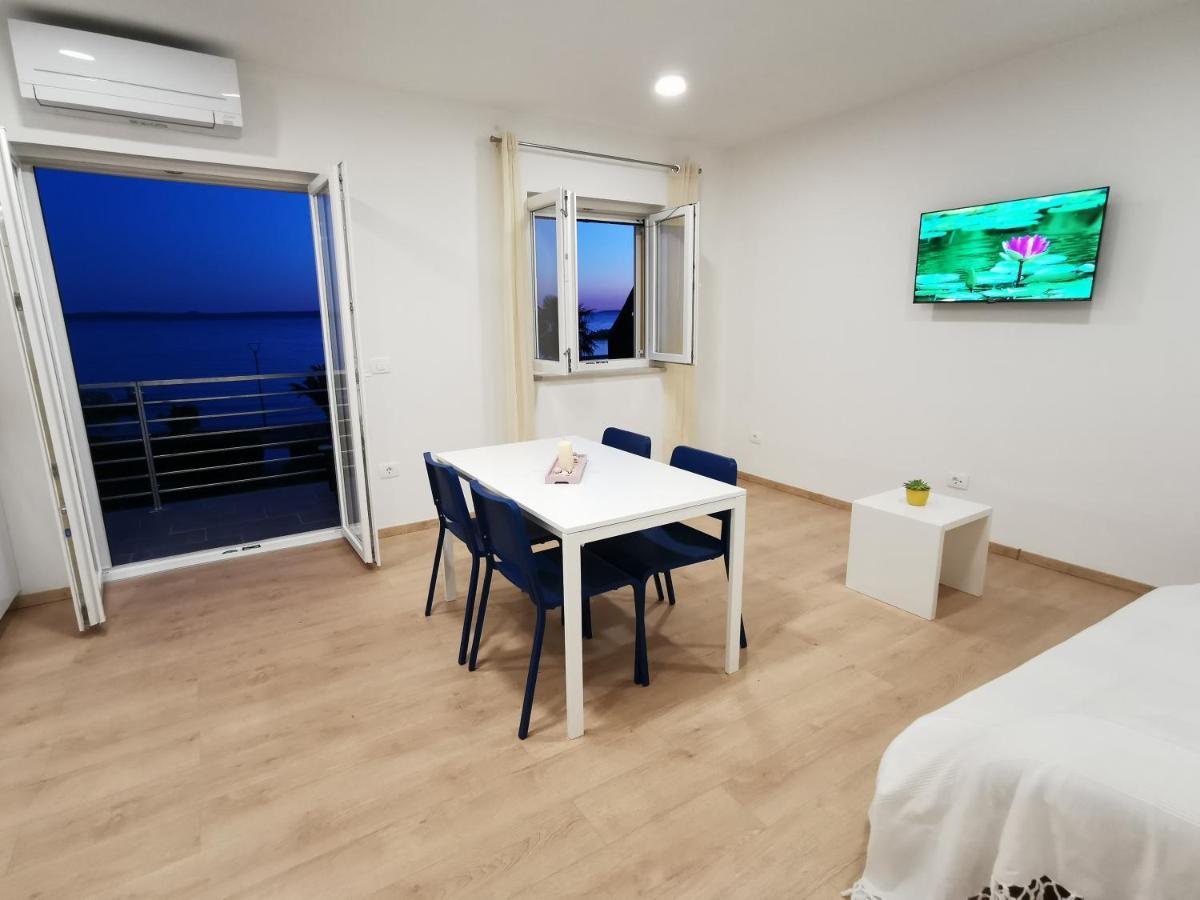 Blue Apartment Privlaka  Ngoại thất bức ảnh